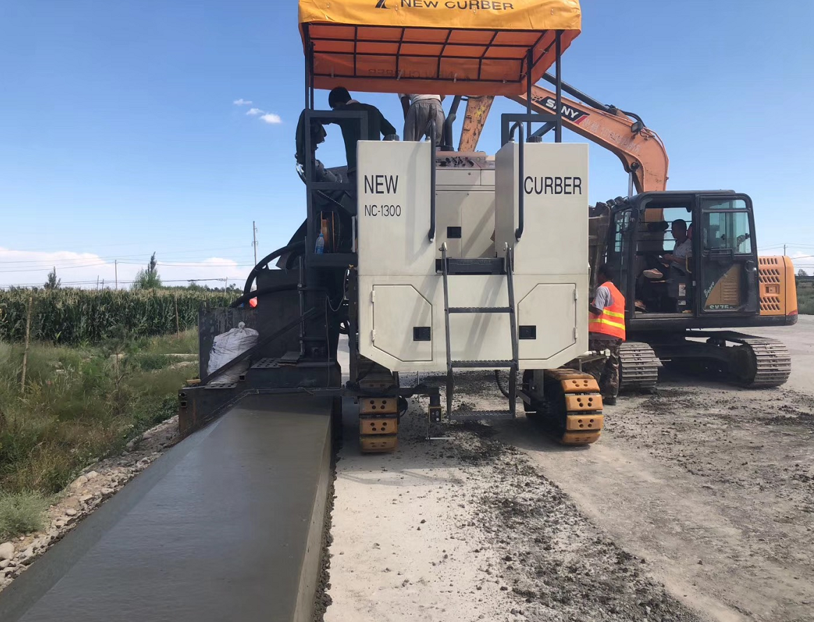 How many meters can a concrete paver spread a day?